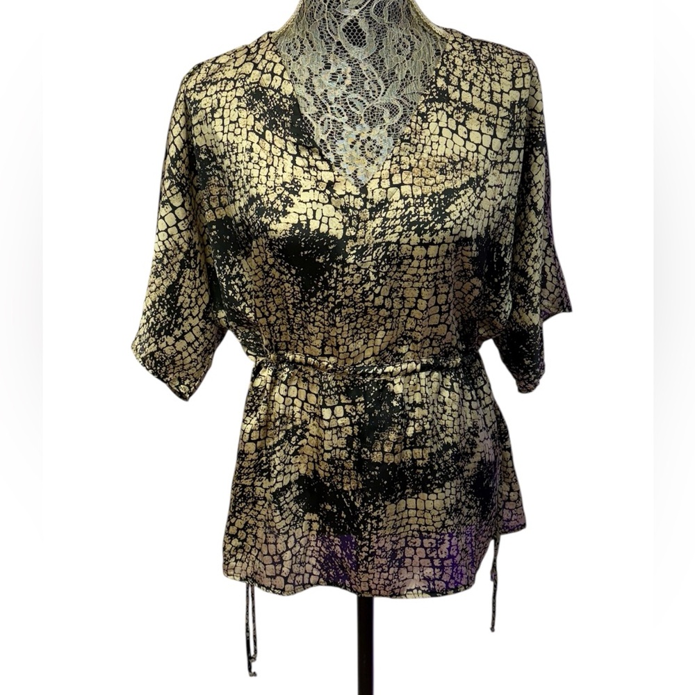 Paulnkc L Brown Tan Abstract Tie Front Blouse Relaxed Boho USA Top